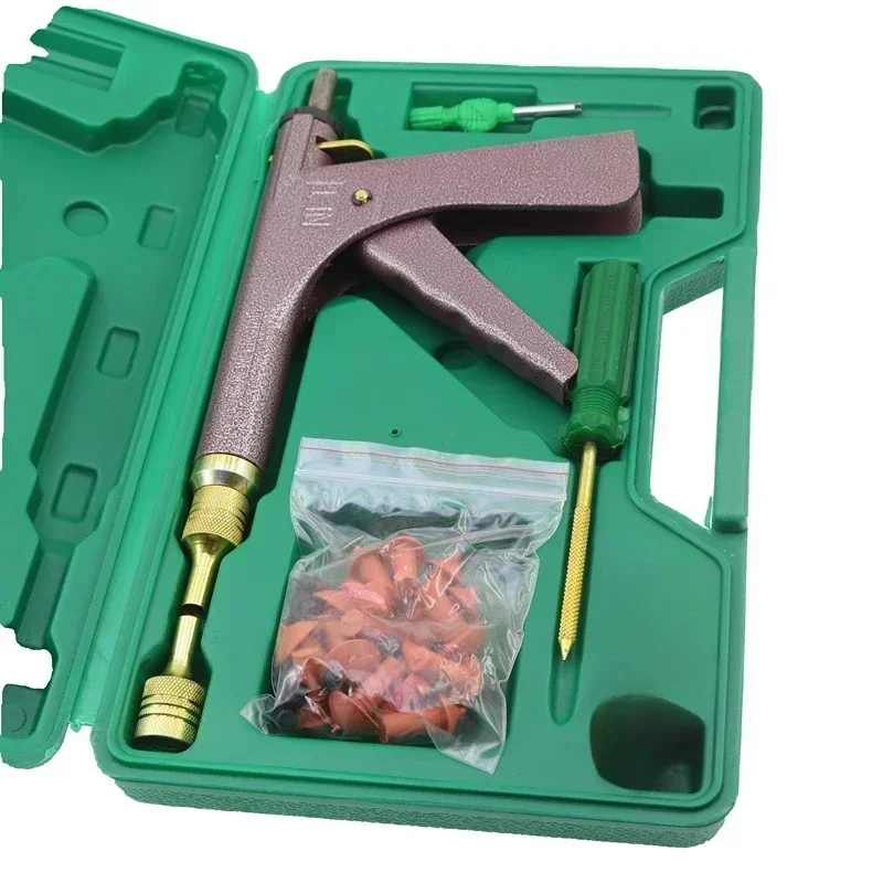 

Комплект для ремонта бескамерных шин - пистолет для проколов мотоцикла/автомобиля с 30 ремонтными полосками, инструмент для вакуумного уплотнения для фиксации утечки воздуха