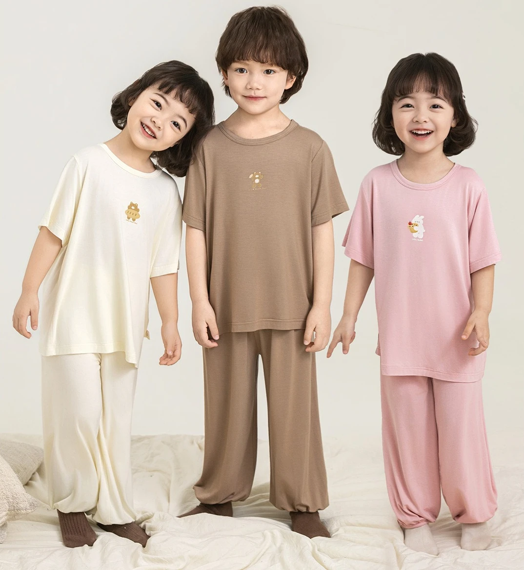 

Новый летний комплект пижам с мультяшными рисунками для мальчиков и девочек