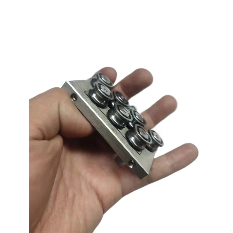 

Manual Cable 7-Wheel Straightener 1-2.5MM Copper Stainless Steel Iron Wire Straightening Machine