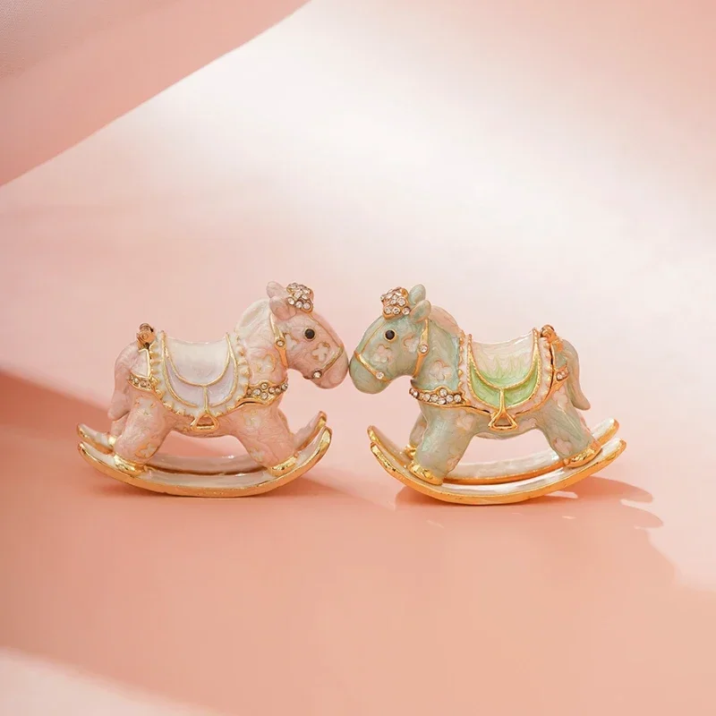 Cute Rocking Horse Ornament, Delicate Enamel Design, Portable Kawaii Desktop Home Accessory, Horse Figurine