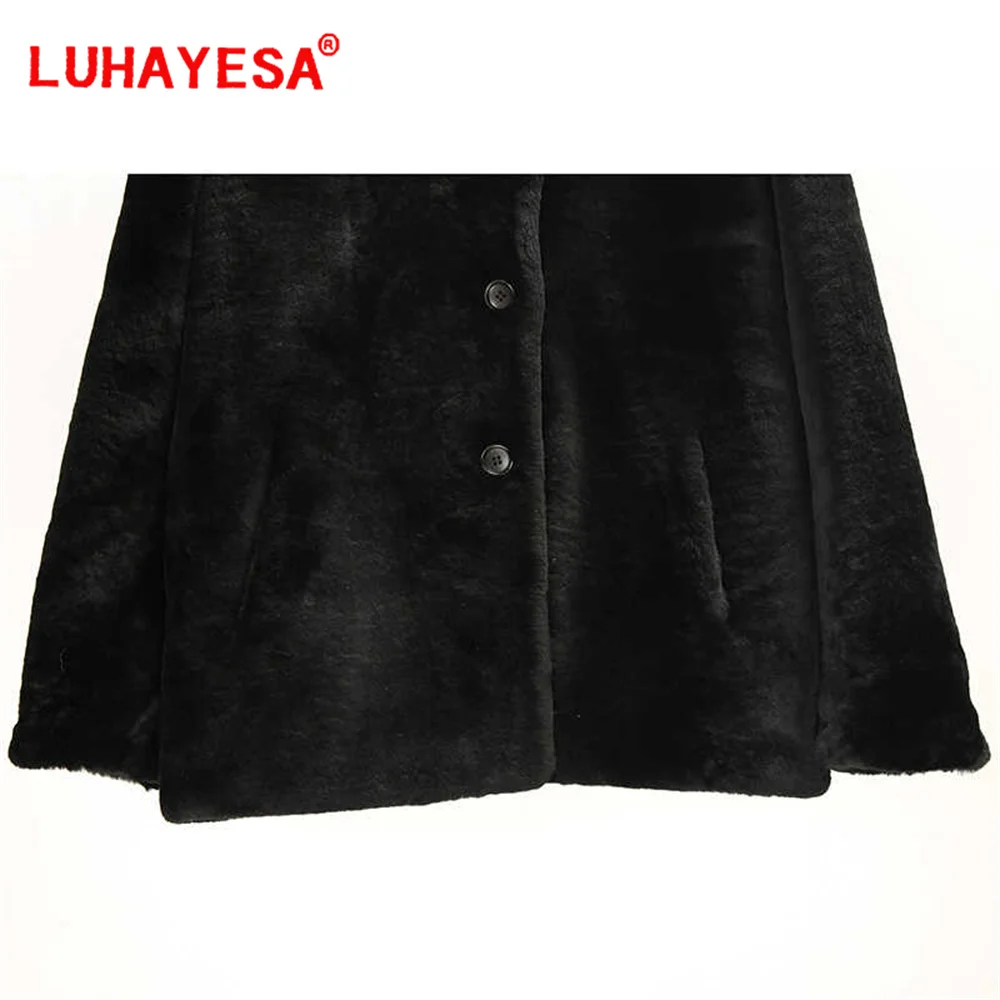 2024 Turcja Merino Sheepskin Lamb Fur Shearling Clothes Women Black V Neck Casual Daily Real Fur Coat