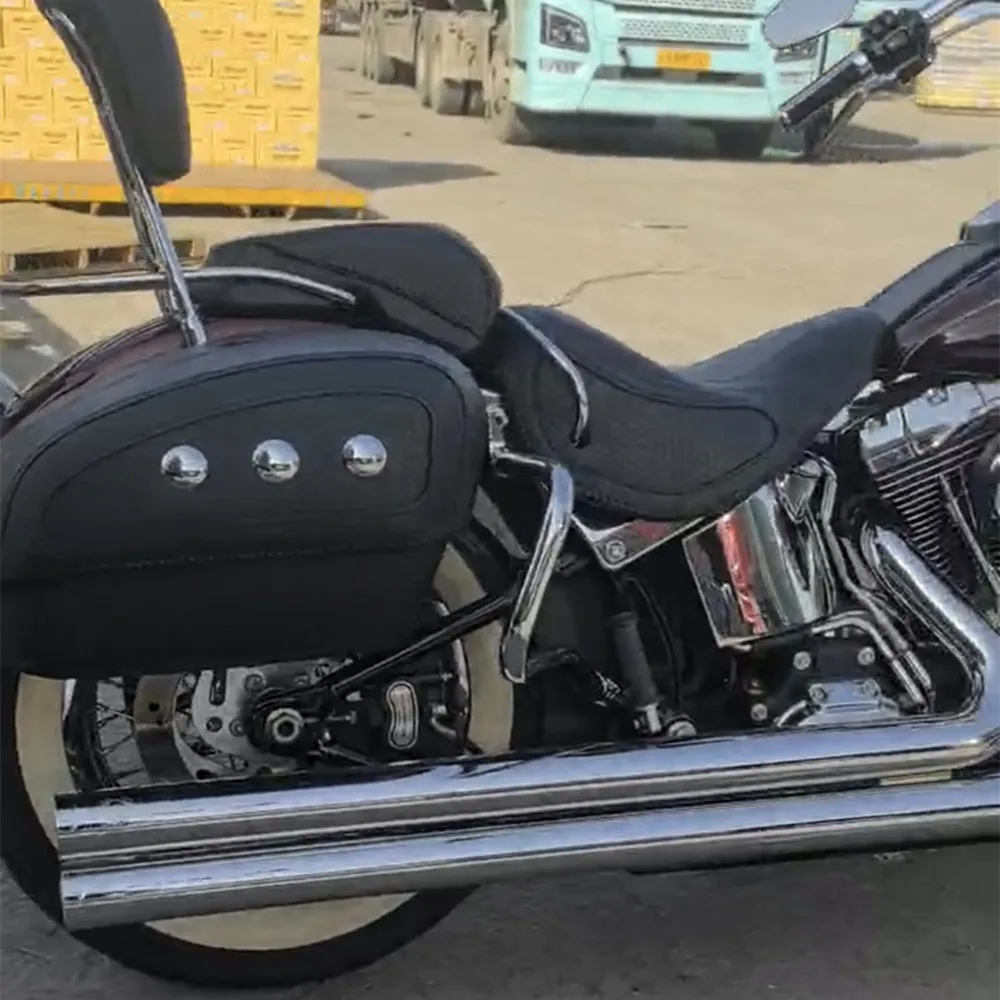 

Guard Crash Bar Rear Saddlebag Guards For Harley Davidson Softail Heritage Classic Springer Deluxe FLSTN FLSTC 00-17