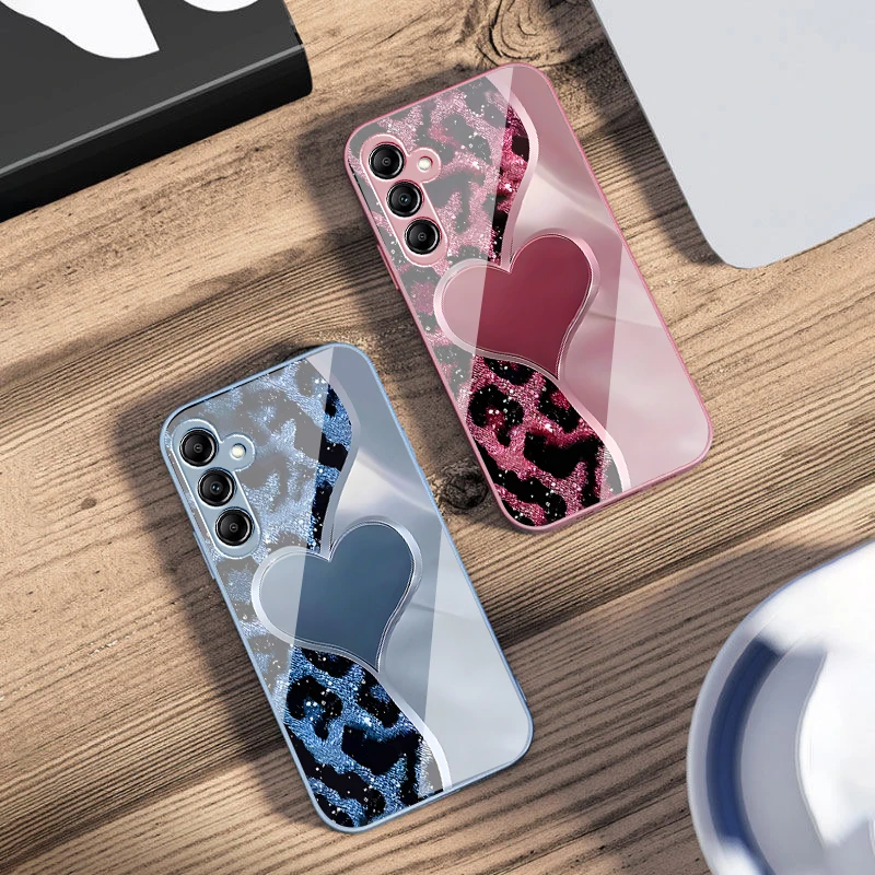 Рисунок 6 - Синий леопардовый принт сердце