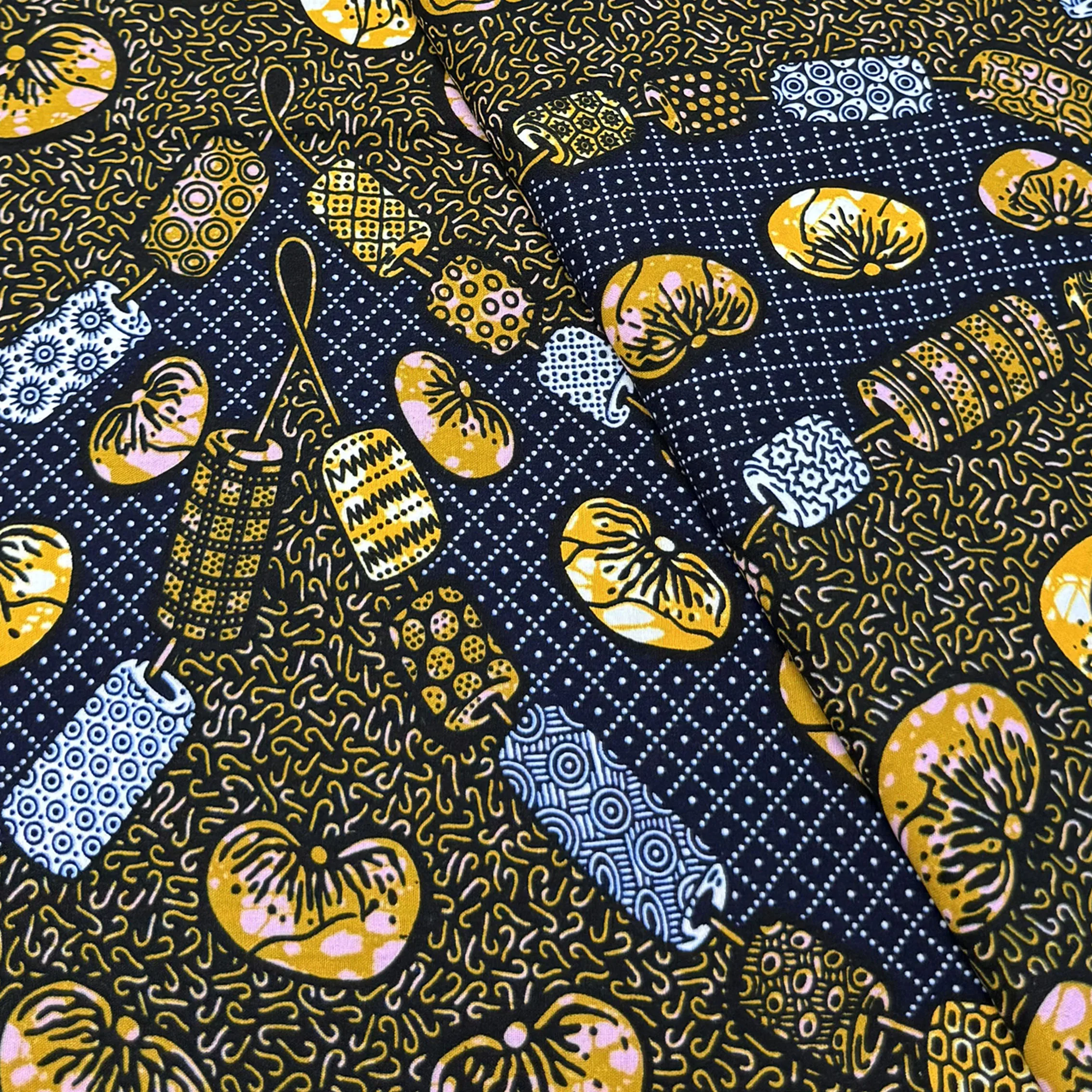 Afrikanischer Wax-Print-Stoff  – African Ankara Print Bewertung und Preis