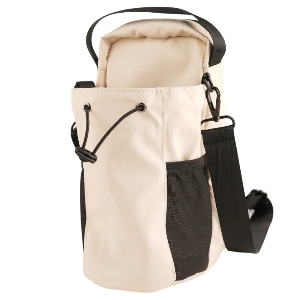 

Magnetic Water Bottle Sling Bag Large Capacity Pull Cord Gym Bottle Bag with Shoulder Strap Convenience Crossbody Sports Bag Gym