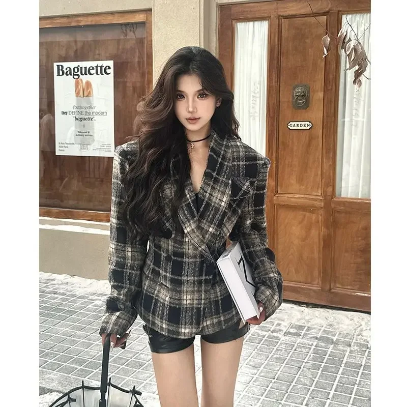 Fashionable Dopamine Wasteland Style Classic Thickened Tartan Suit for Women's Winter Double-breasted Short Wool Jacket