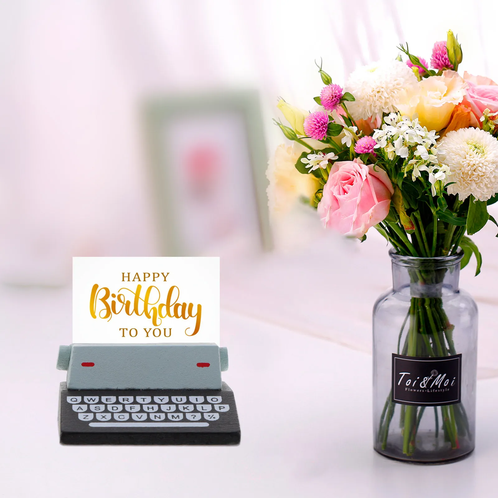 2Pcs Photo Memo Clips Wooden Delicate Card Holders Compact Multi-Function Desktop Message Clips Reusable Note Display for Office