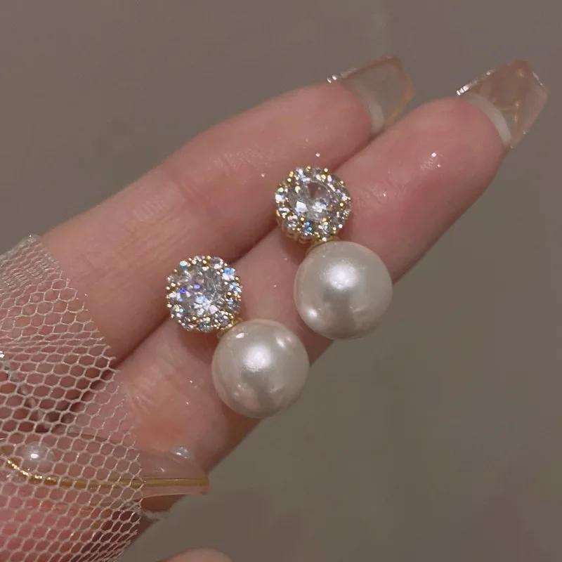 Pearl Earrings Clip on Retro Spiral Coil Style No Piercing Elegant Lightweight Durable Comfortable Office Gift for Ladies