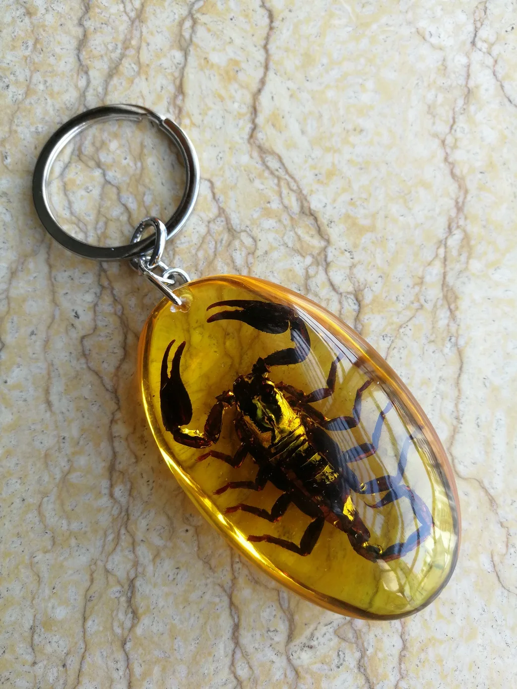 14pcs Creative Scorpion Keychain Car Keyring Key Holder Noctilucent Scorpion Amber Pendant Auto Pendant Handbag Wallet Pendant