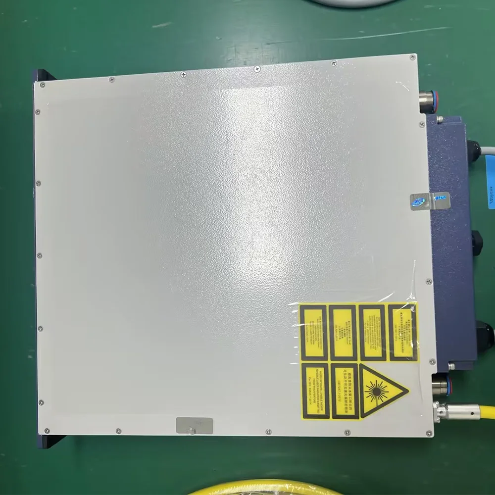 1500W/2000W Original Raycus Fiber Laser Cutting Source RFL-C1500 RFL-2000 Raycus Laser Generator For Fiber Laser Cutting Welding