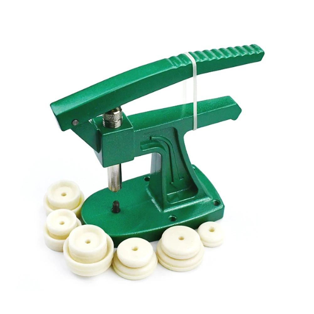 เครื่องมือกดนาฬิกาพร้อมชุดเครื่องมือเปลี่ยนแบตเตอรี่นาฬิกาและตัวตายที่เหมาะสมสําหรับการซ่อมแซมและแบตเตอรี่ตัวถอดนาฬิกาด้านหลังอย่างใกล้ชิด