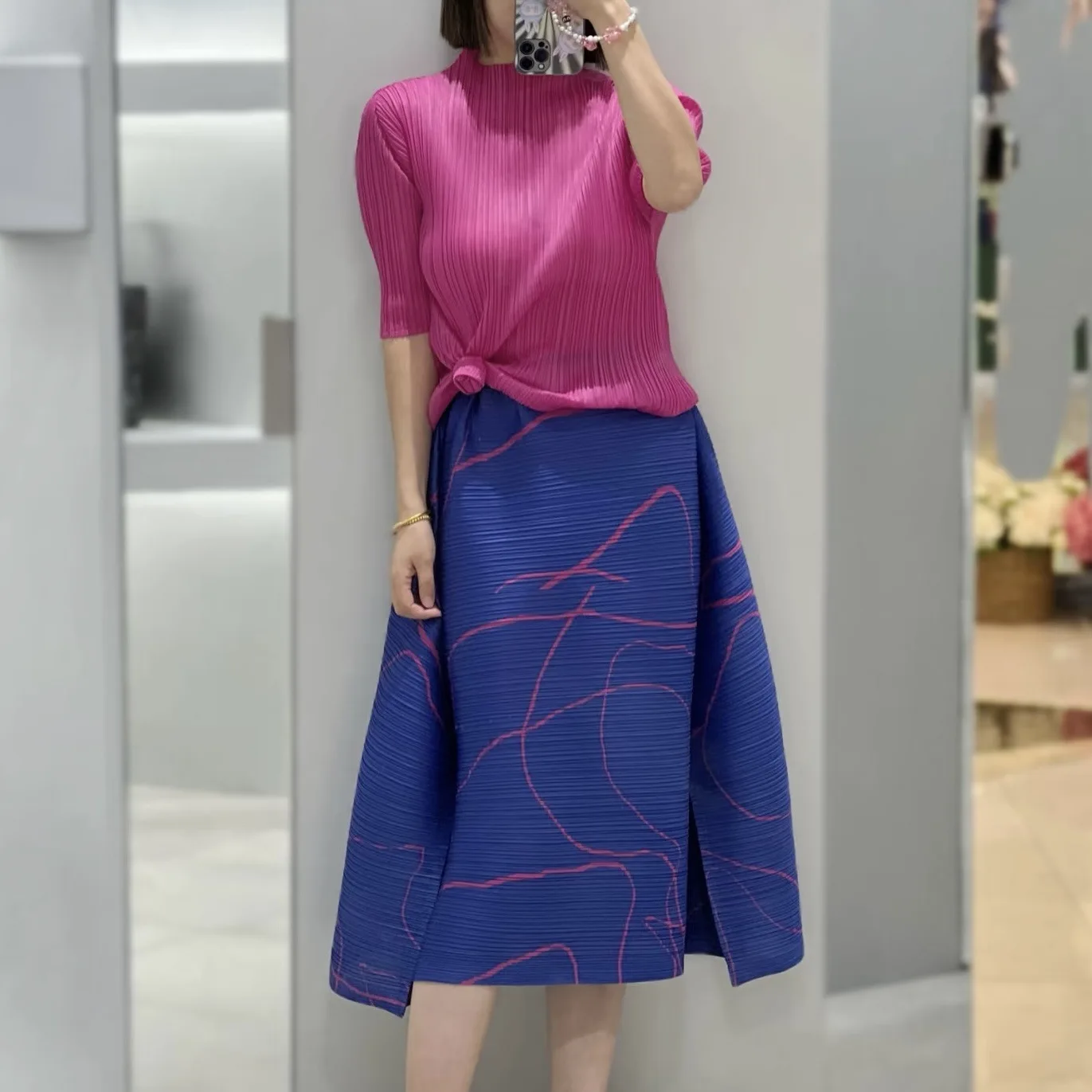 2025 outono nova mini saia feminina de renda de cetim linha a, ajuste fino, saia de fenda irregular