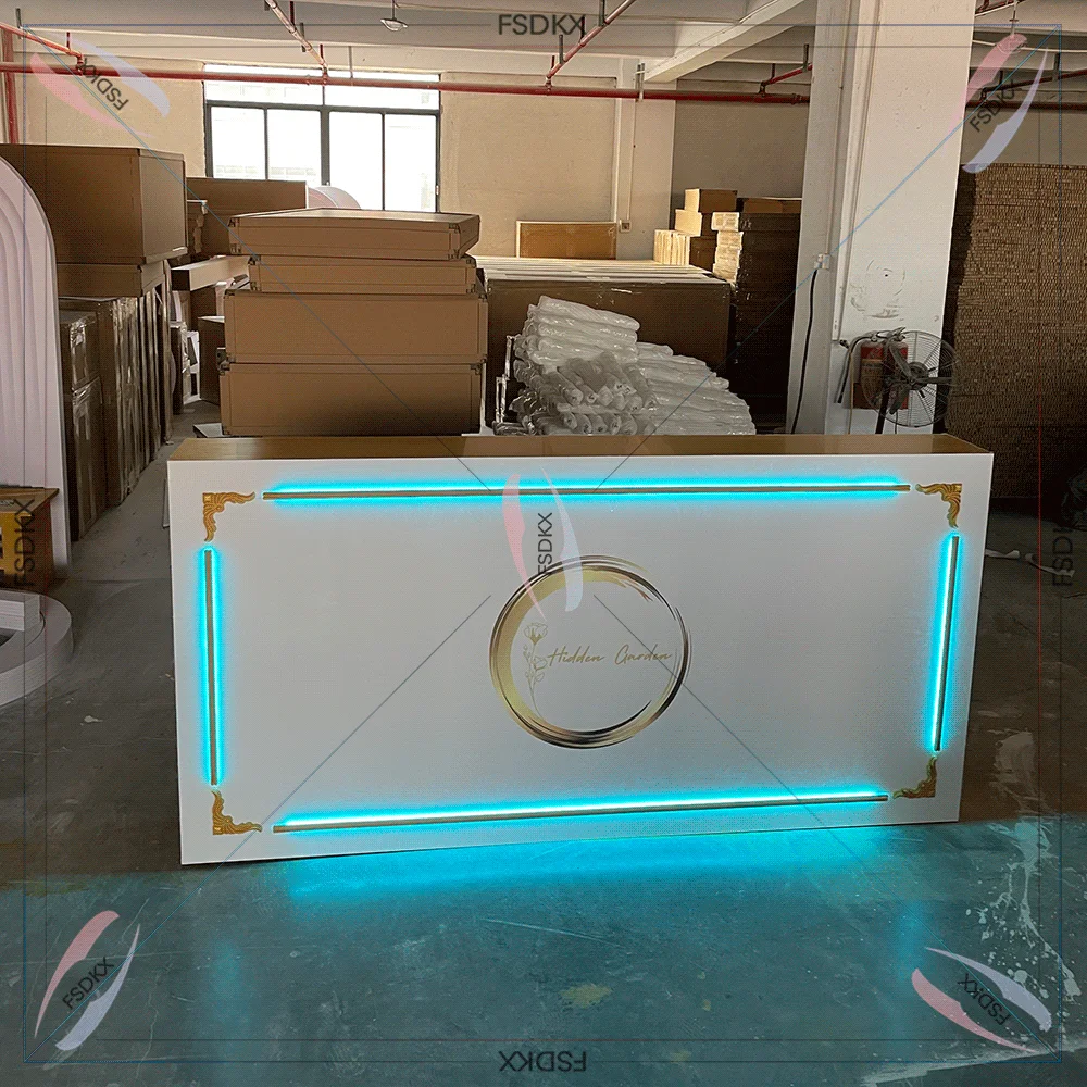 

Customized LOGO Acrylic Counter With Led And Shelf For Wedding Hotel Bar Counter Table
