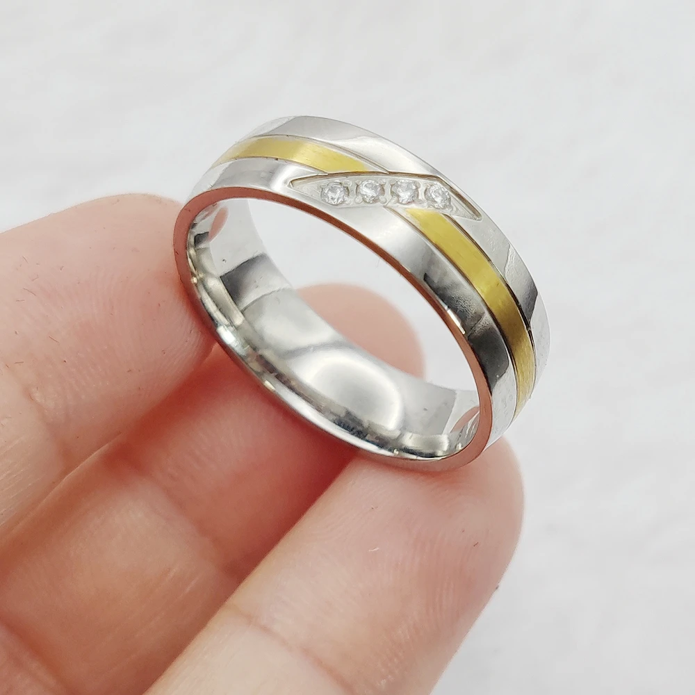 

Дизайнерские Ювелирные изделия Романтика Любовь Двухцветные обручальные кольца обручальные свадебные парные кольца для женщин