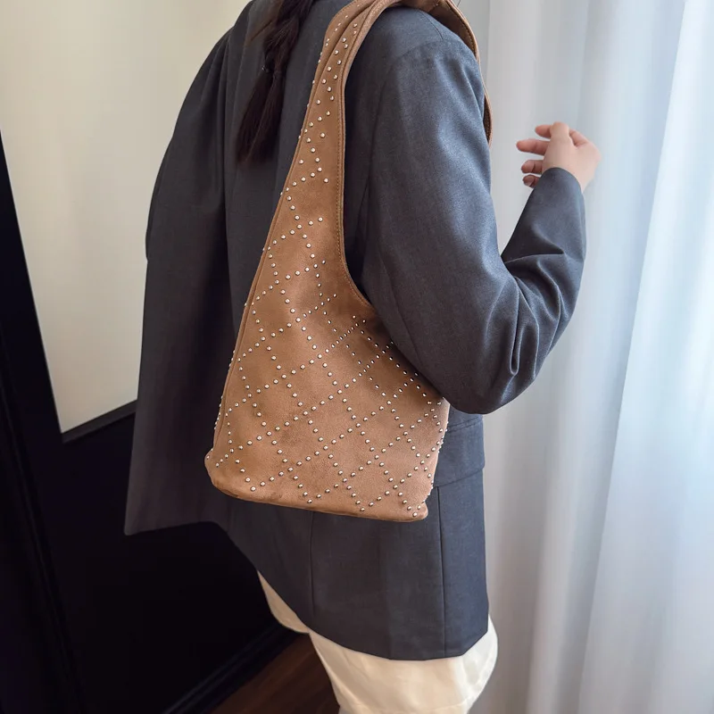 Argyle Rivet Suede Bucket Bag For Women Autumn/Winter Luxury Design Shoulder Bags American Casual Fashion Female Handbags