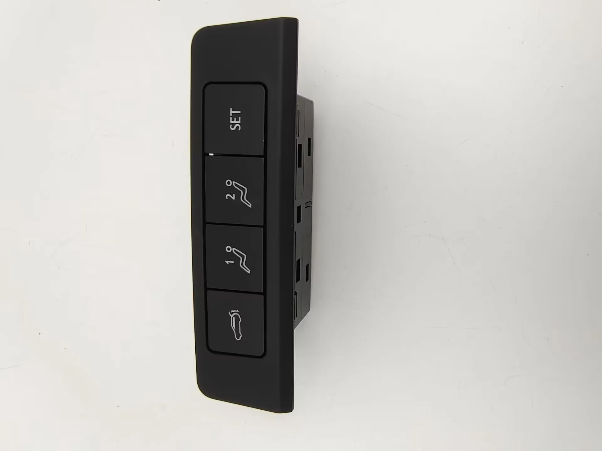 DHB666180  Suitable for Mazda 3 Axela interior trunk switch button, trunk tailgate switch