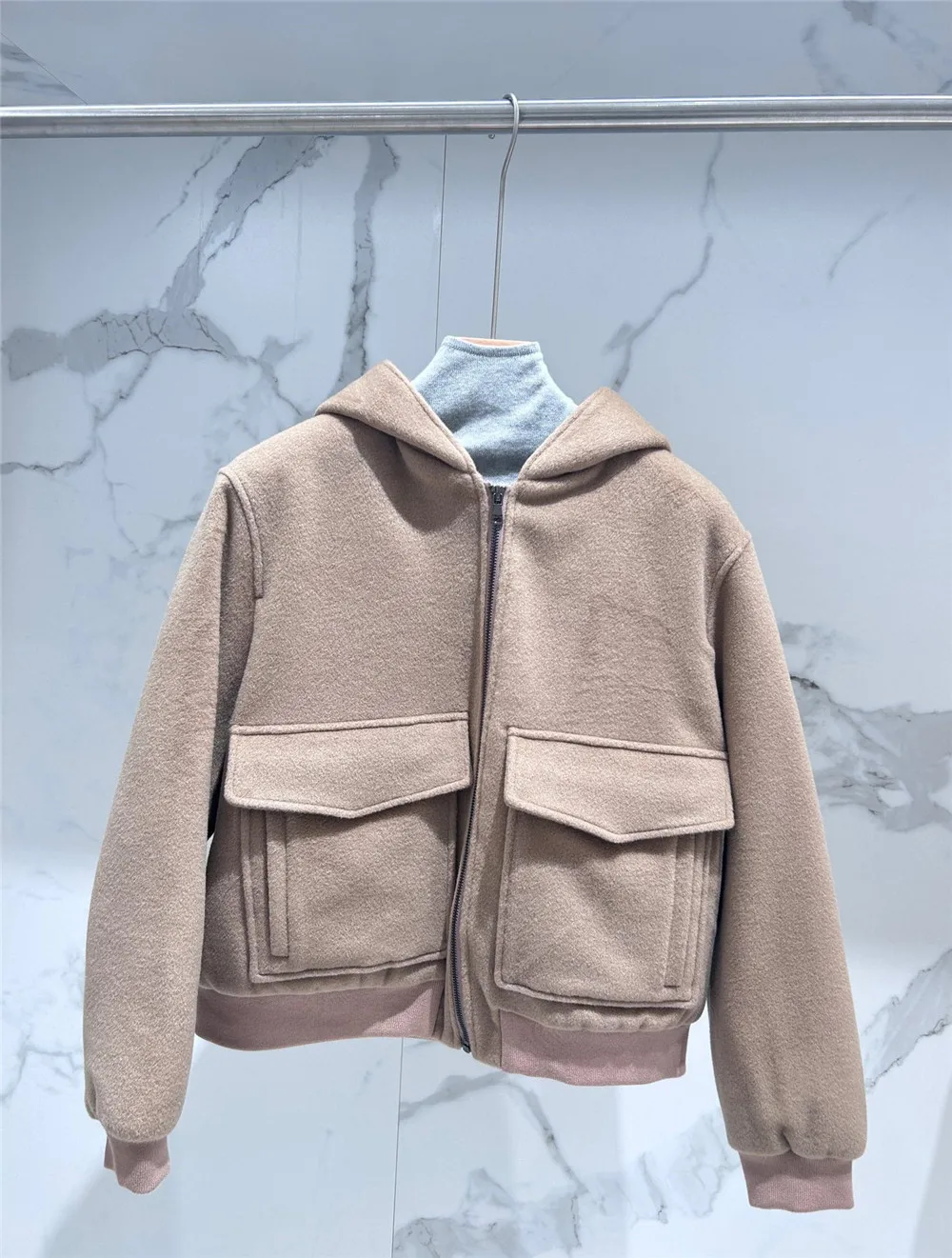 2024 New Women\'s Hooded Double Pocket Jacket Female Winter B*C Australian Wool Thickened Warm Zipper Short Coat