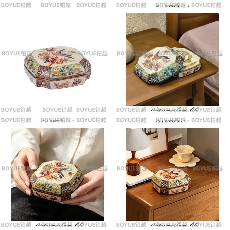 Retro Exquisite Desktop Jewelry Bracelet Storage Box Happy Eyebrows Dresser Niche Organizer for Rings Earrings Accessories