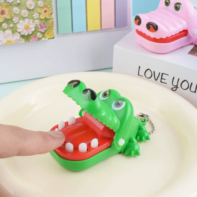 Mini Biter Animal With Keychain Small Gift Biter Bit Crocodile Toy Tricky Animal Birthday Gift Creative Gift