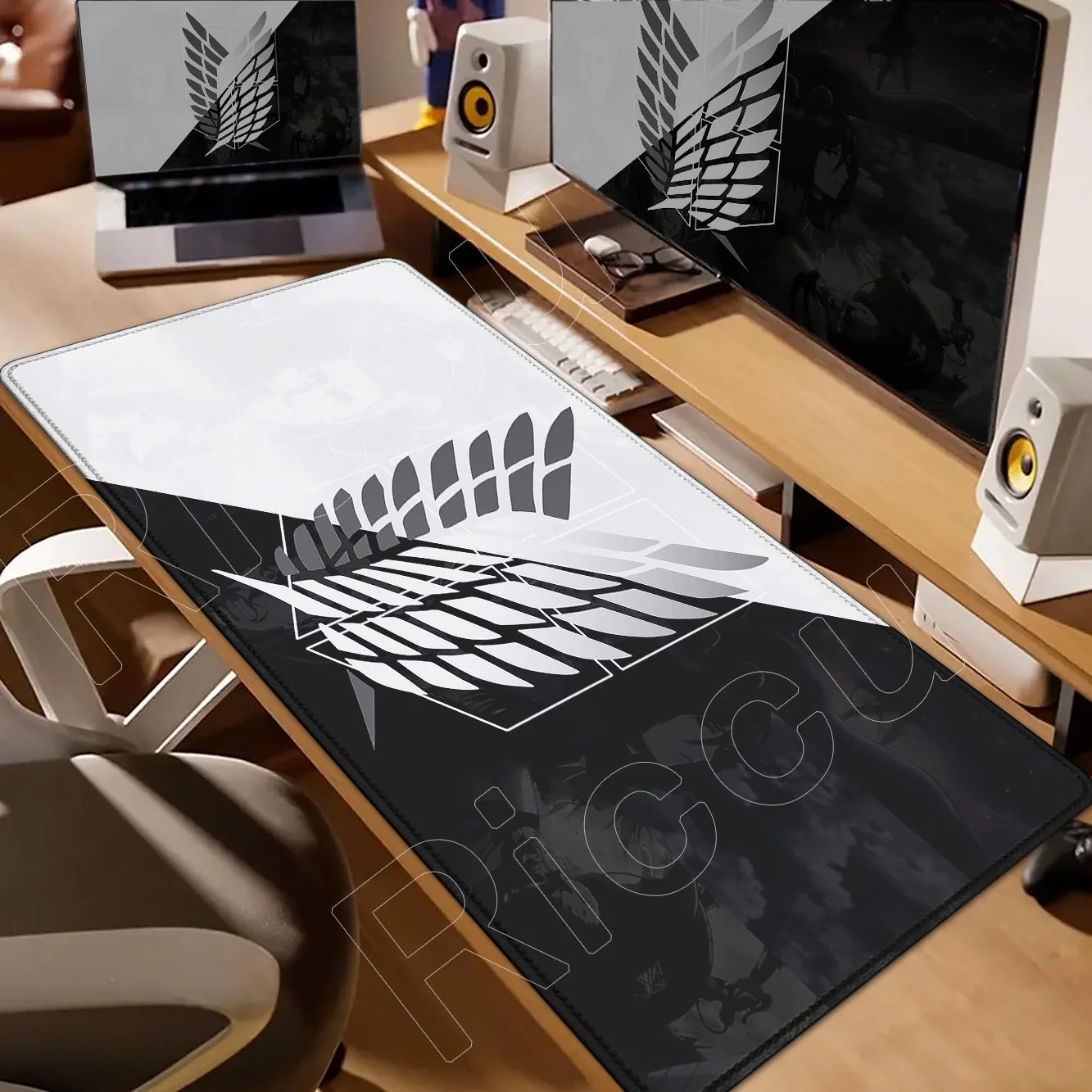 nova-impressao-hd-ataque-em-tita-anime-tapete-de-mesa-grande-borda-bloqueio-mouse-pad-computador-mousepad-jogos-teclado-portatil-mouse-tapetes