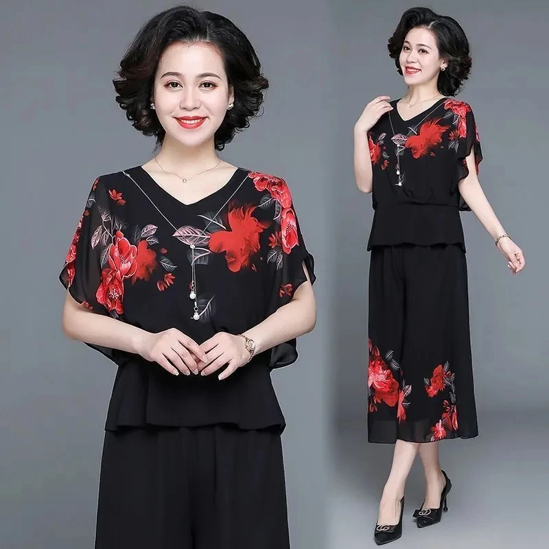 Mid aged Mother Summer Suit 2023 New 50 Year Old Women\'s Short Sleeve Top Foreign Chiffon Two Piece Set Female Elegant Print Set