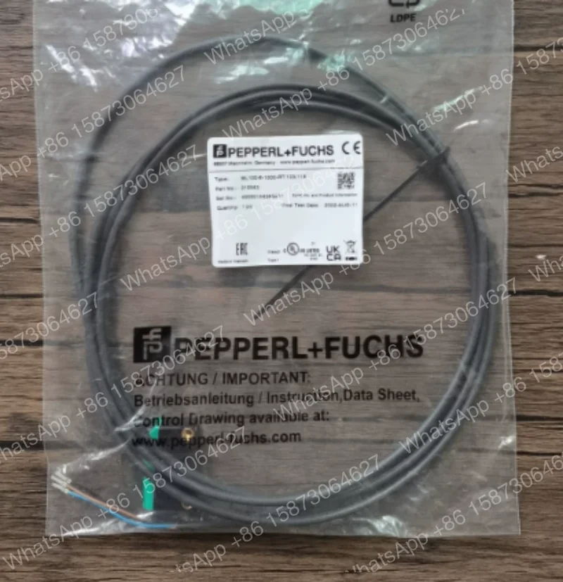 ML100-8-1000-RT/103/115 210543  Proximity SensorFast shipping with quality guarantee