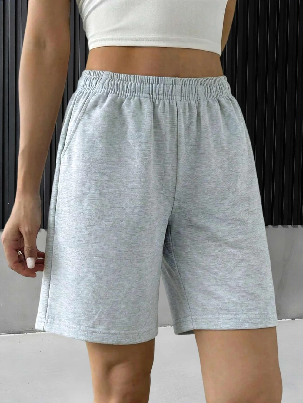 

Women Straight-Leg Pocket Shorts Non-Stretch Machine Washable Pocketed Athletic Girls Running Outdoor Shorts with Pockets