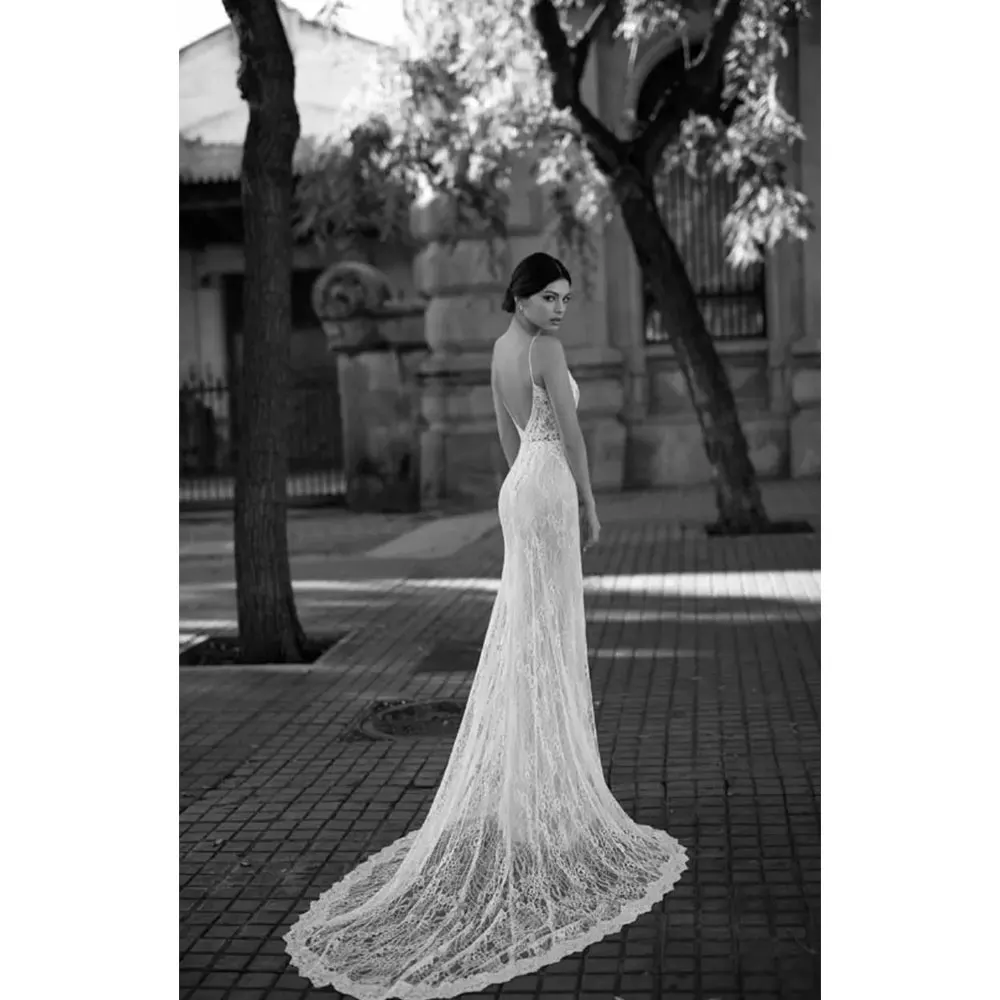 Minimalist Lace Wedding Dresses Women Sexy Mermaid Backless Bridal Gowns Spaghetti Strap V Neck Beach Garden White Gauze Robes