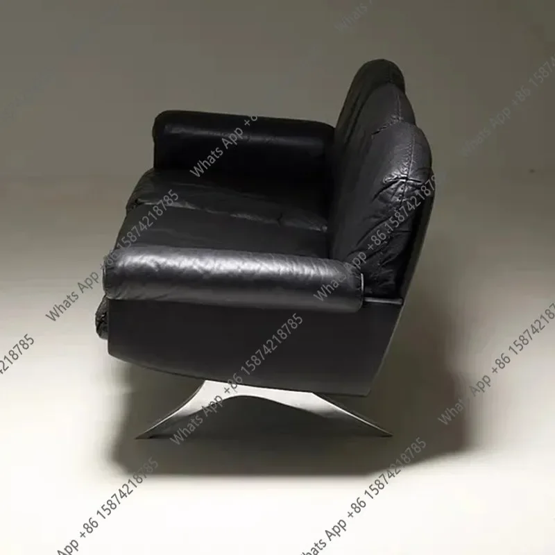 

Диван C64 в итальянском стиле, легкий люкс, для гостиной, минималистичный, современный, кожаный, в стиле ретро, черный, для отеля, офиса, приемной, двухместный, трехместный