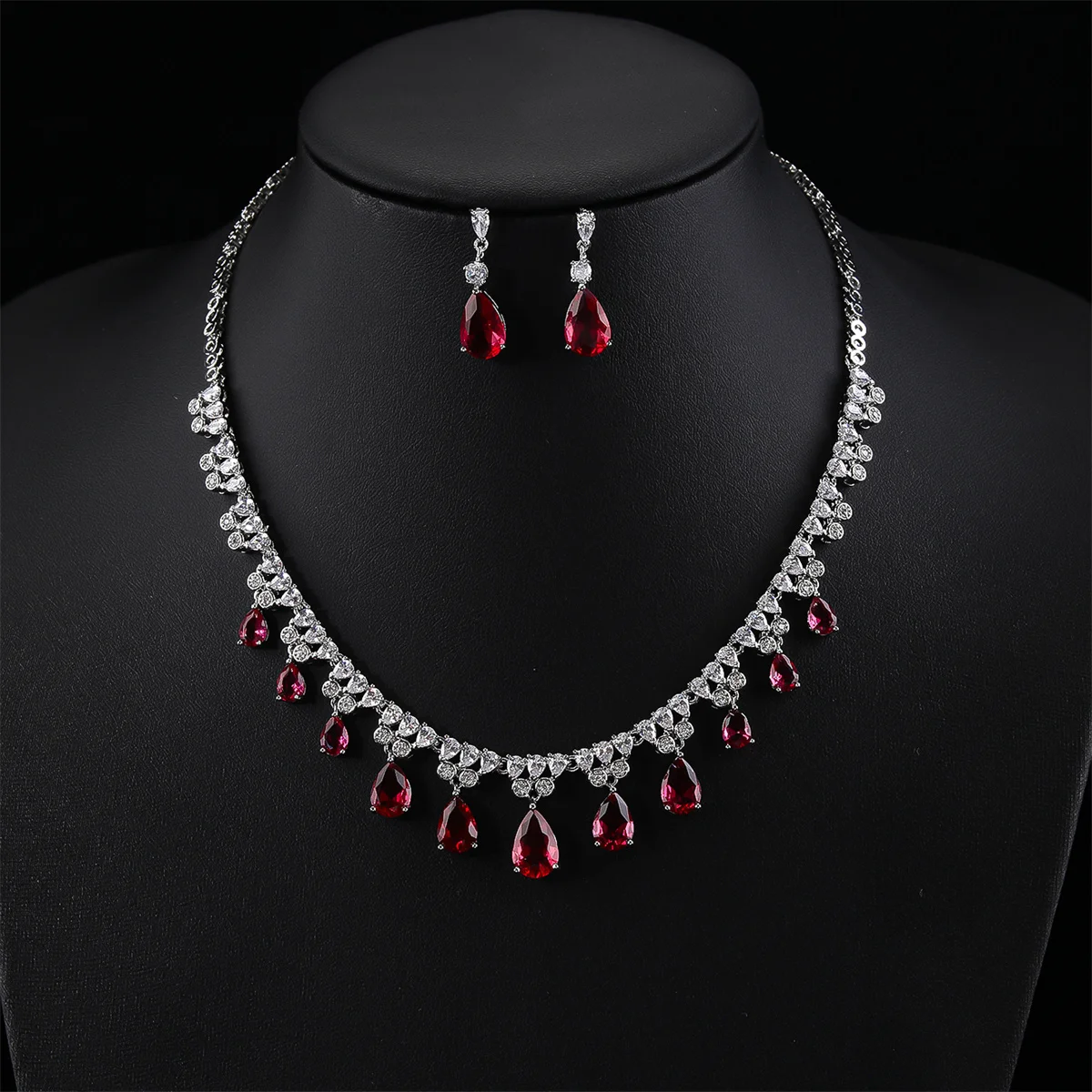 

Wedding Banquet Dress Jewelry Set for Ladies Big Water Drop Bride Choker Necklace Earrings - Elegant Bridal Accessory CN11132