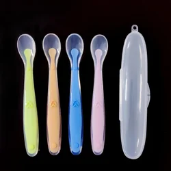 Baby Soft Silicone Spoon com caixa de armazenamento Colher de detecção de temperatura Pratos para alimentação infantil Dishes Alimentador de cores doces