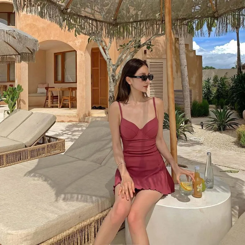 Wyszczuplający, seksowny strój kąpielowy modelujący brzuch, koreański, świeży i uroczy, skromny, z falbanką, push-up dla kobiet z małym biustem, idealny do gorących źródeł.