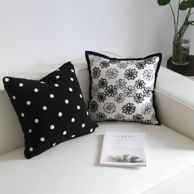 30X50/45X45CM Black White Dot Throw Pillow Cover Middle Ancient Lamb Wool Waist Cushion Cover Decor Home Decorative Pillowcase