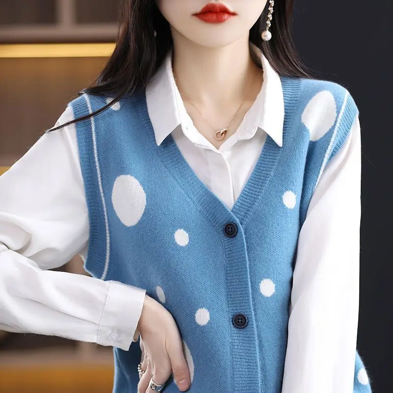 Women\'s V-neck Knit 2023 Spring and Autumn New Straight Sleeveless Button Polka Dot Cardigan Fashion Classic Sweater Vest Tops