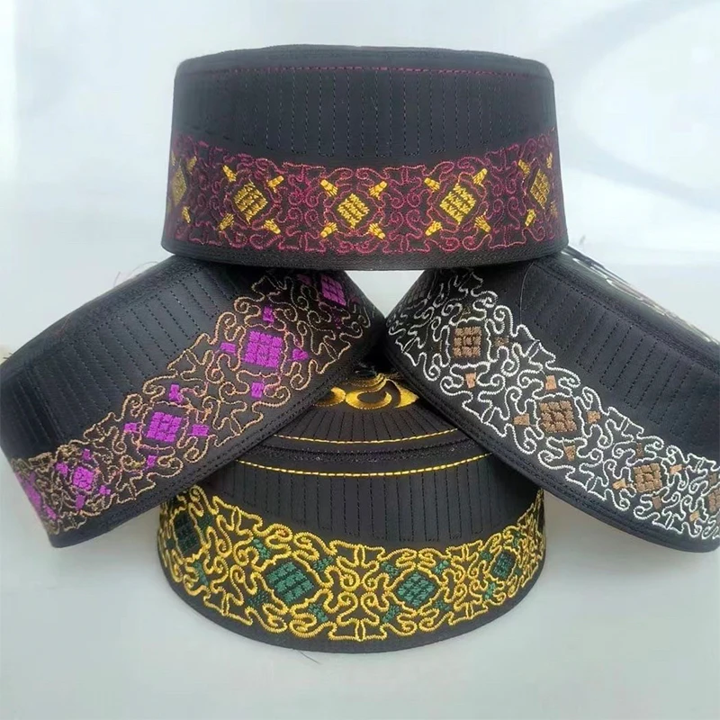 Toucas de Oração Masculinas em Algodão e Poliéster com Bordado, Chapéu Árabe Muçulmano da Arábia Saudita, Turbante, Cap de Primavera e Outono