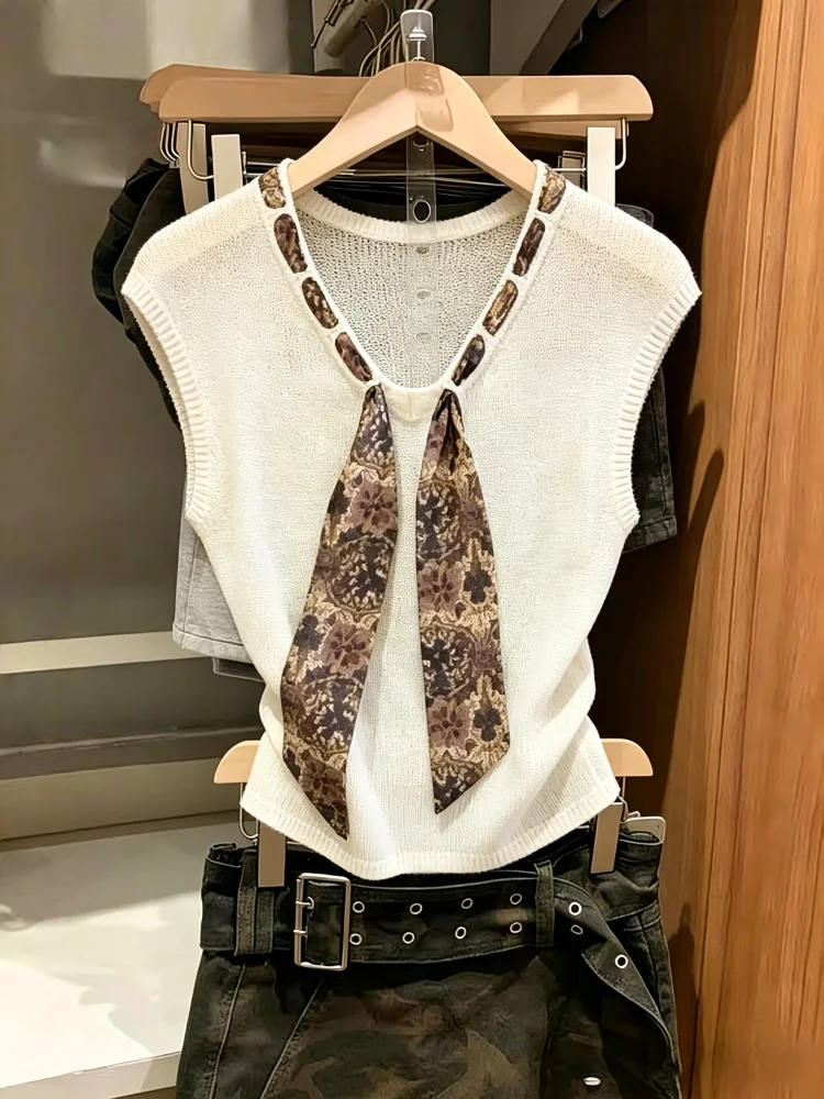 

Unique Summer Thin Knitted Top with Silk Scarf V-Neck Fly-Sleeve Korean Style Straight Cut Airy Casual Women's Fashion