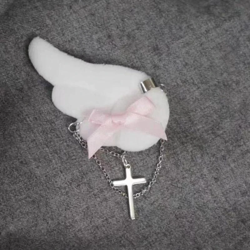 ホットガールアニメヘアピンサブカルチャーエンジェルウィングヘアクリップぬいぐるみサイドクリップティーンガール Y2K ヘアスタイリングクリップパンク頭飾り