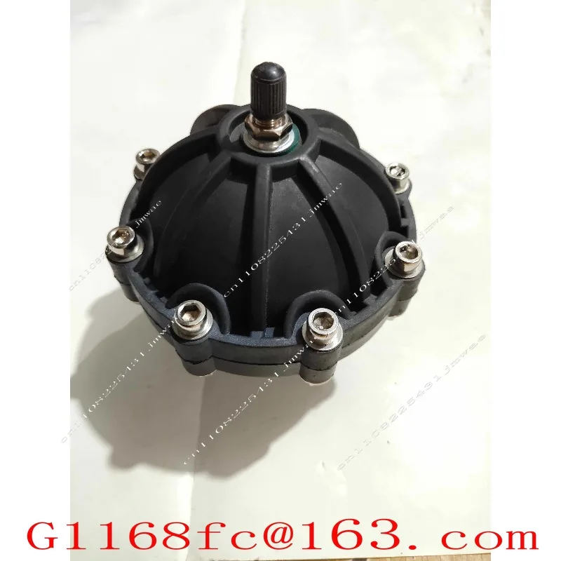 Agricultural Dry Land Sprinkler Pump, Plant Protection Machinery, Outlet Pressure Regulating Airbag Device