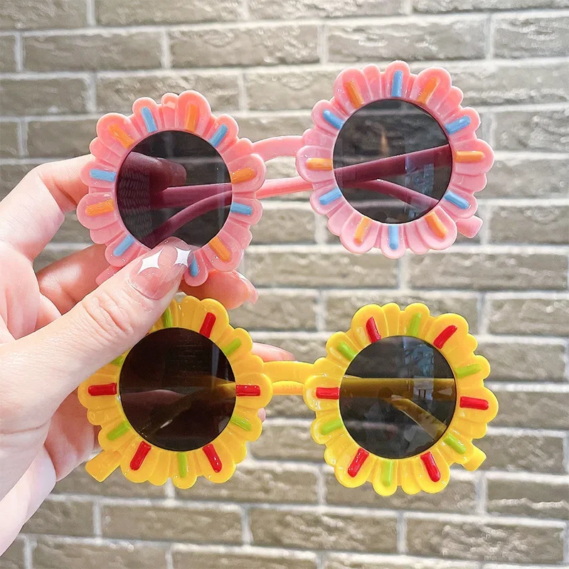 Floral Sunglasses for Girls Trendy Cute Kids Sun Glasses Stylish Child UV400 Protection Outdoor Adventures Children Eyewear