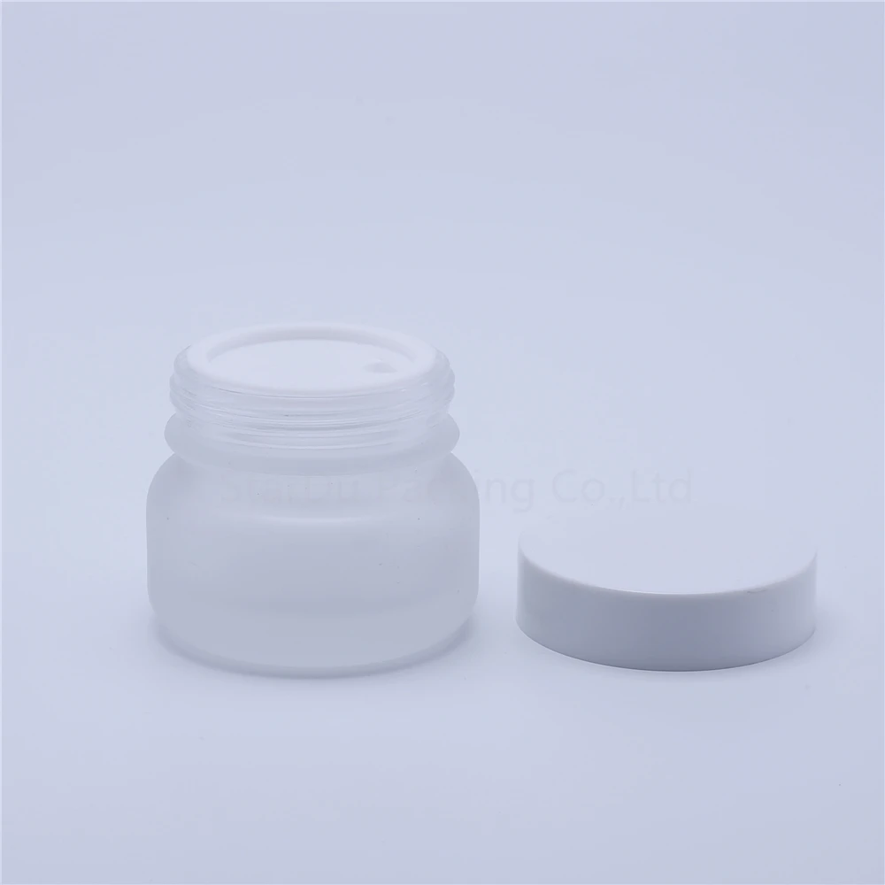 100pcs 50g Clear Frost Glass Cream Jars Cosmetic Packaging With Lid Plastic Caps Inner Liners Round Empty Small Glass Jars