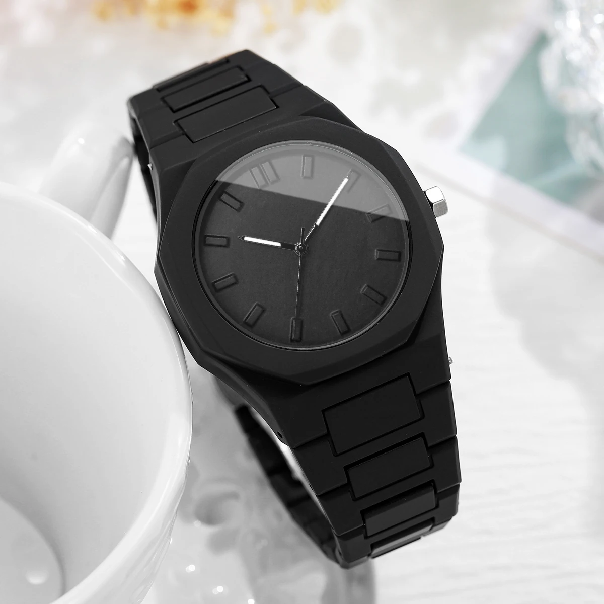 Casual Plastic Strap Women Quartz Wristwatch Fashion Simple Dial Quartz Watches For Ladies Clock Reloj Mujer (Without Box)