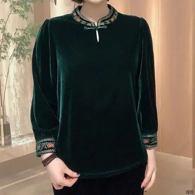 Cheongsam New Winter Style Noble and Versatile Women's Clothing Stand-collar Embroidered Modified Gold Velvet Top