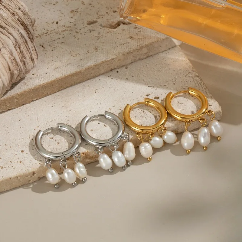 Freshwater Pearl Pendant Earrings Huggie Hoop Triple Pearl Drop Stainless Steel Vacuum-Coated 18k Gold Versatile Earrings