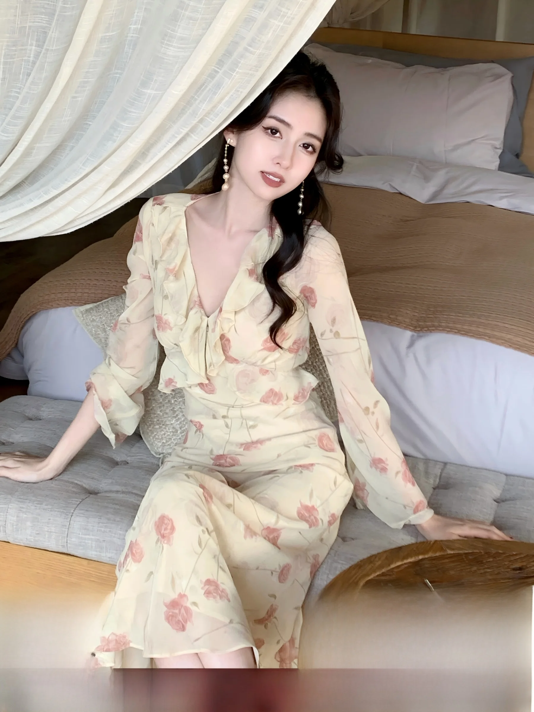 

Ретро-платье миди с V-образным вырезом, длинными рукавами, приталенного силуэта, А-образного кроя, с цветочным принтом и деревянным узором, для женщин, элегантное повседневное платье