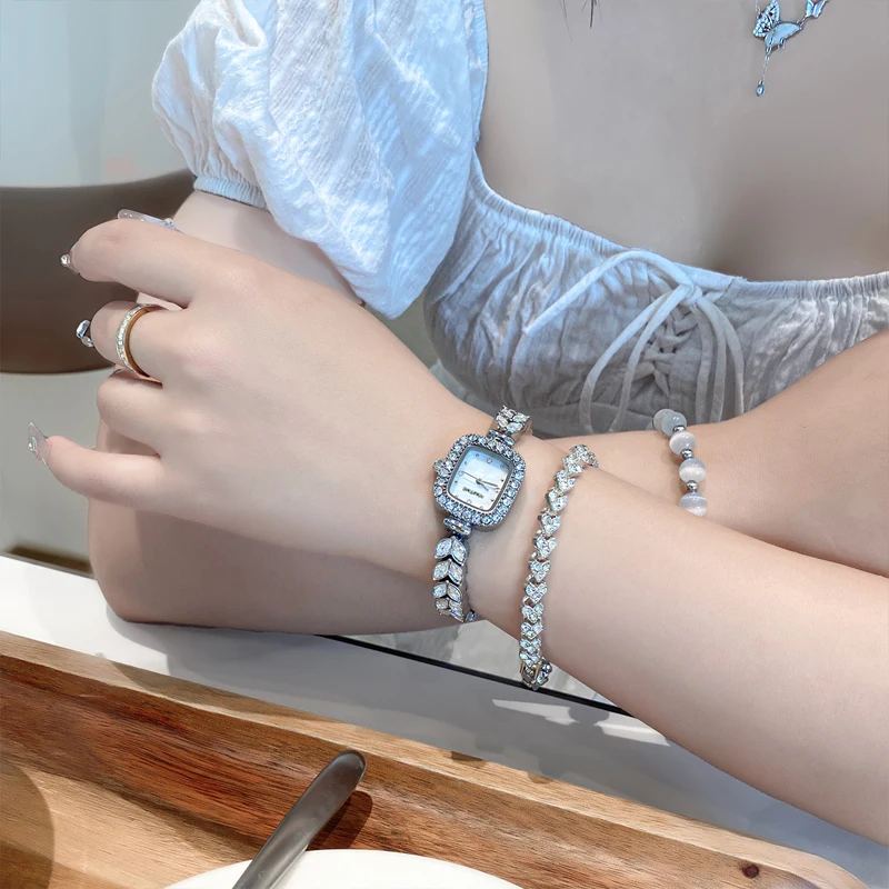 ROMITIME Luxury Women Quartz Watch Mother-of-Pearl Dial Herringbone Bracelet Leisure 30M Waterproof Lady Clock Watches