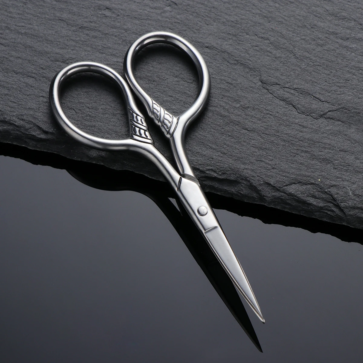 男性用のステンレス鋼のヘアおよびひげトリミングはさみ,顔のト - Men'S Grooming Mirror のレビューと価格