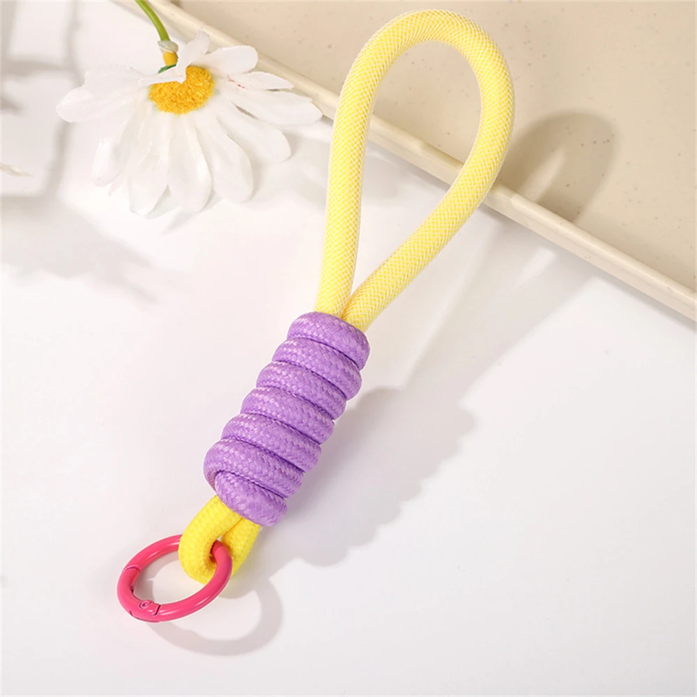 Siatkowy brelok do kluczy Fluo – Mesh Strap Metal recenzja i cena