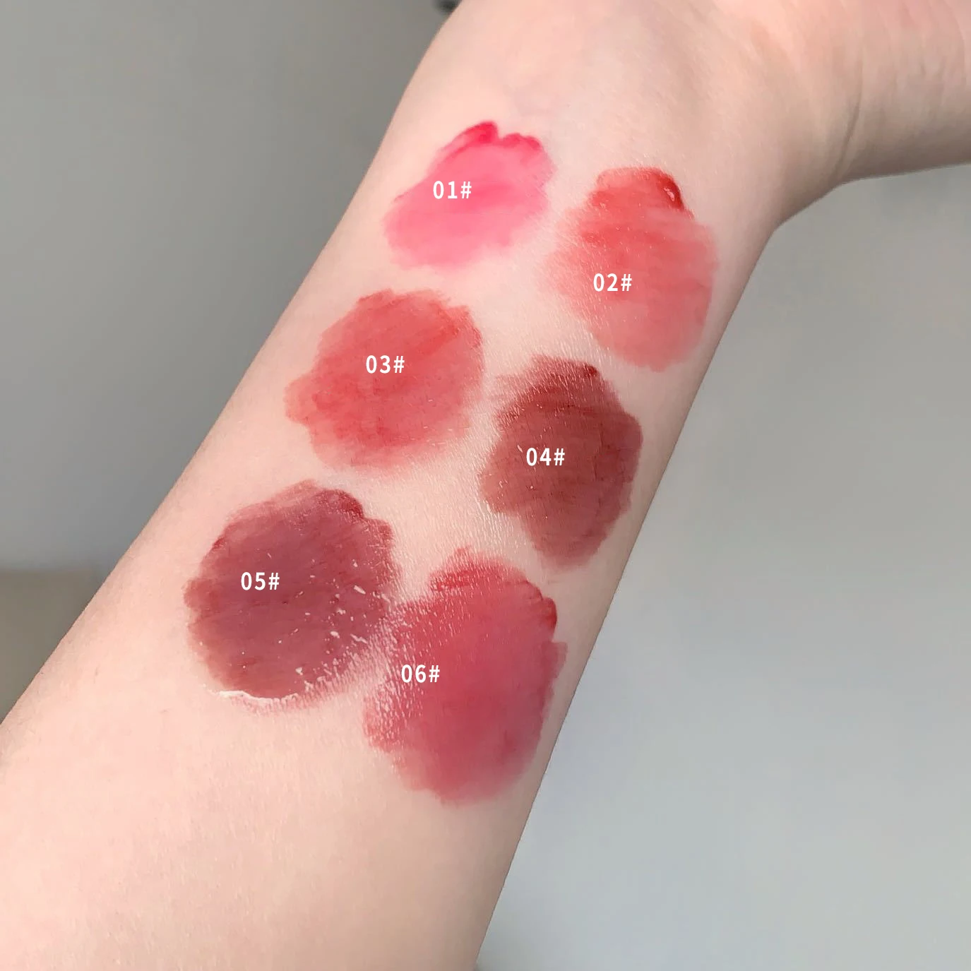 ملمع شفاه هيدرا ملمع شفاه هيدرا ميرور ملمع شفاه شفاف ملمع شفاه نسائي عادي مزيف