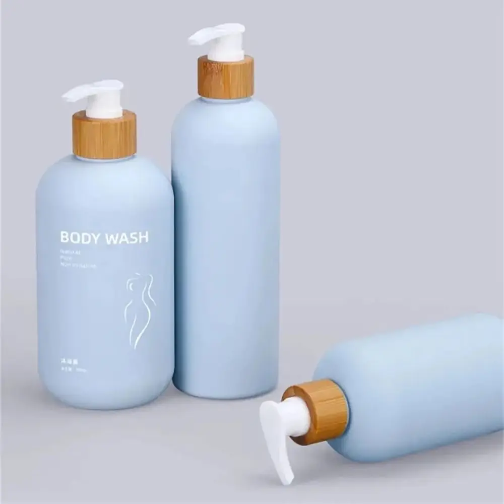 1 pz accessorio da viaggio bottiglia di lozione gel doccia lavaggio del corpo con pompa di bambù bottiglie erogatrici 200 ml/300 ml/500 ml bagno