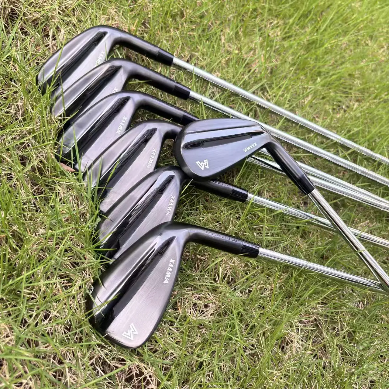 2025 Men's Golf Iron Set 5th Generation Soft Forged Iron Long Distance High Control Golf Clubs with S300/R300 Steel Shaft